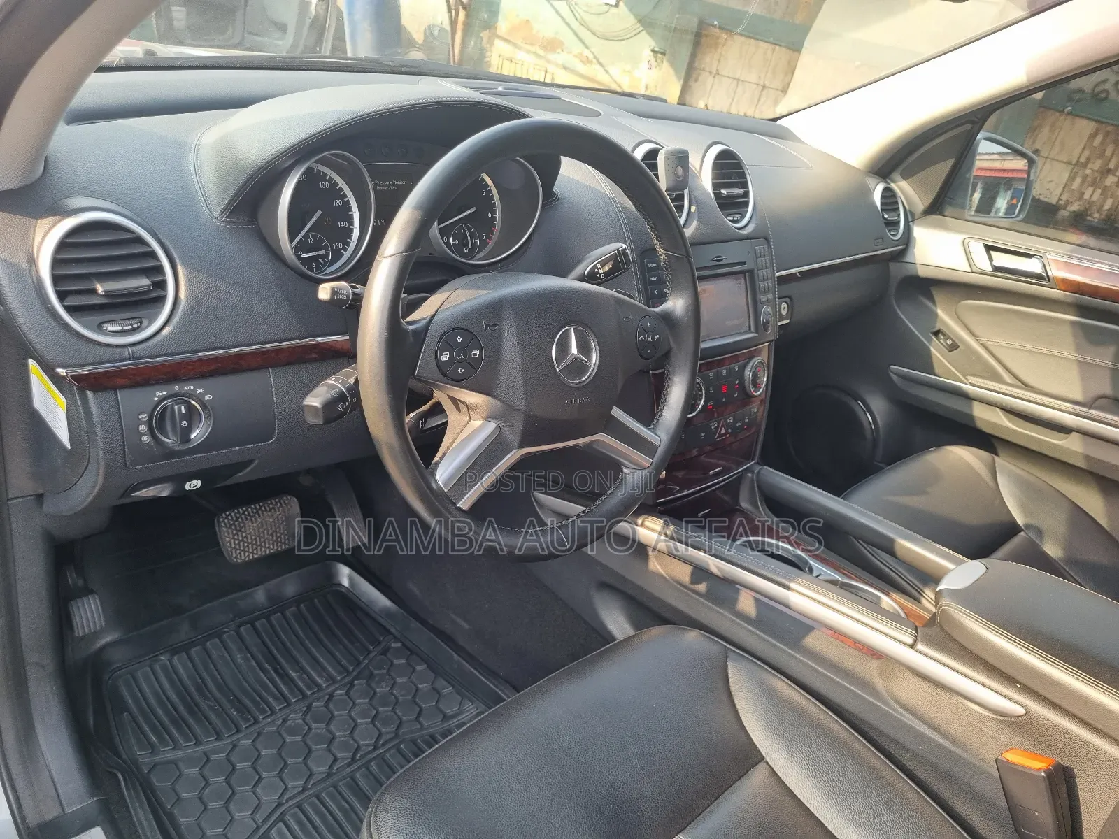 Mercedes-Benz GL-Class GL 450 2011 Gray