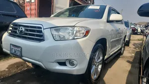 Toyota Highlander 2010 White