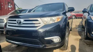 Toyota Highlander 2012 Black
