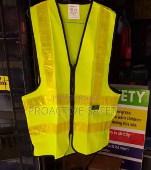 Safety Reflective Vest With Zipper & Pocket