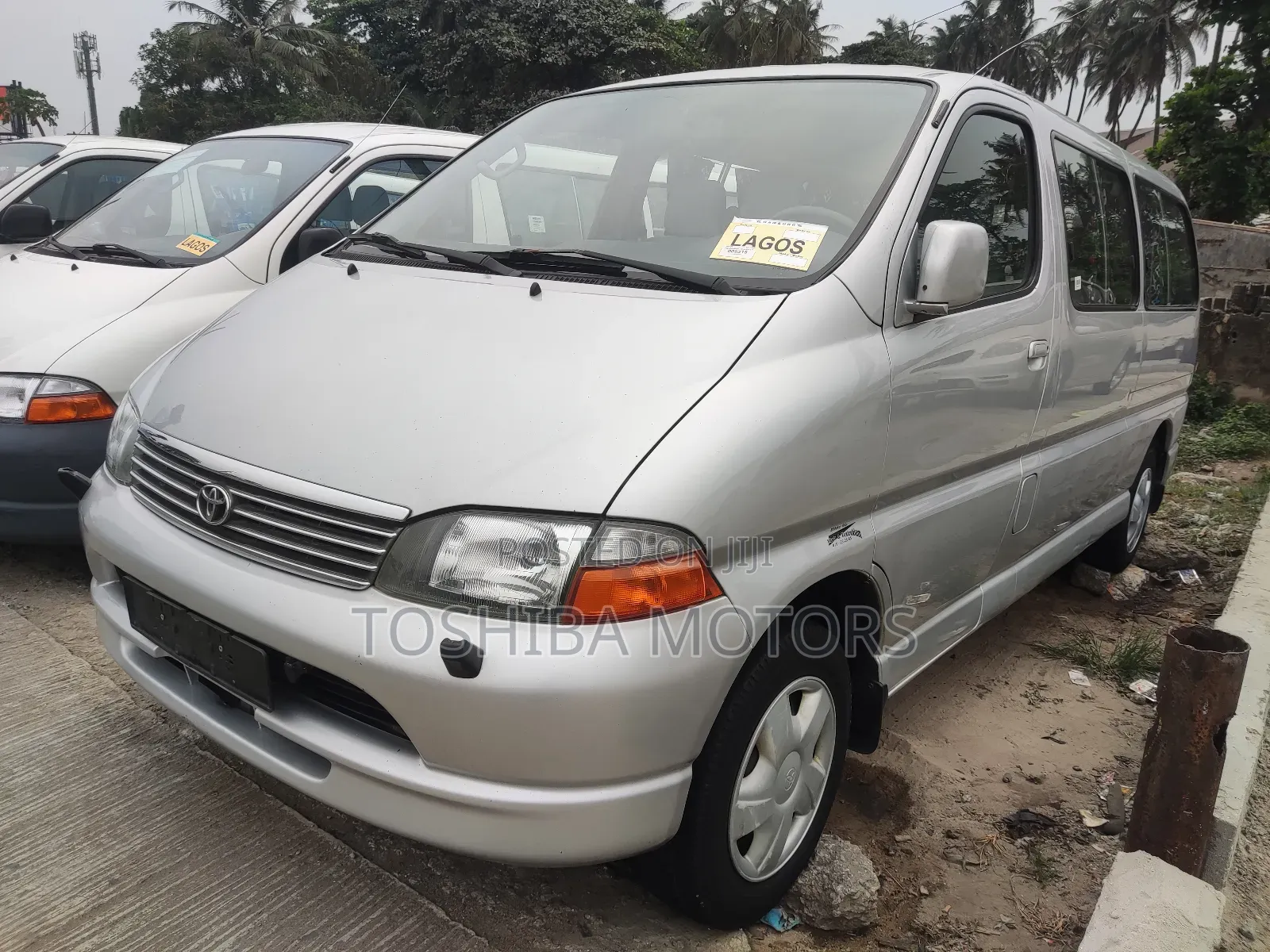 Toyota HiAce 2005 Silver
