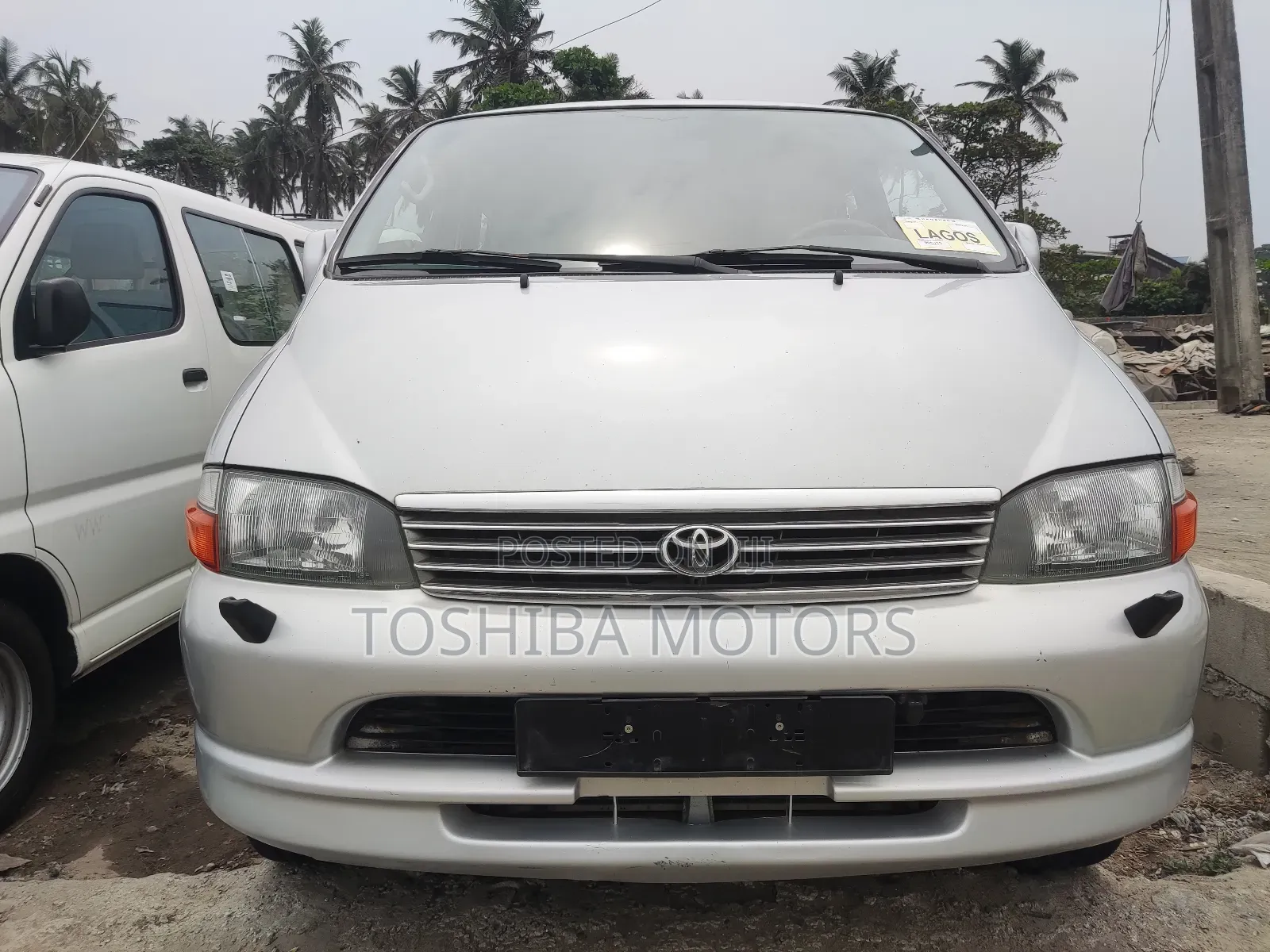 Toyota HiAce 2005 Silver
