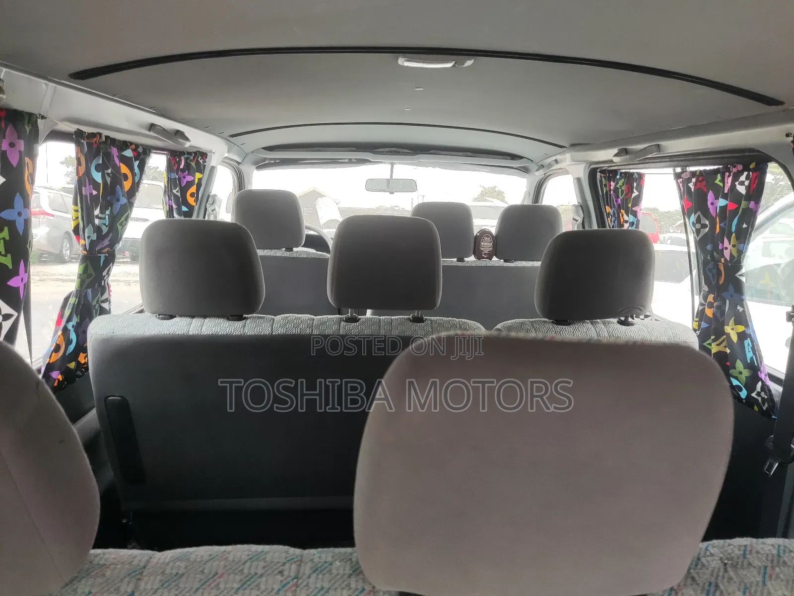 Toyota HiAce 2005 Silver