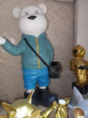 Luxury Creative Violence Bear