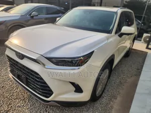 New Toyota Highlander Platinum AWD 2024 White
