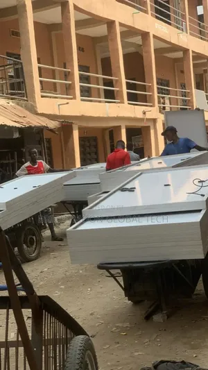 650watts Canadian Solar Panels