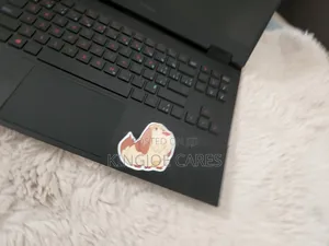 Laptop HP Omen 15-dh002nr 16GB Intel Core i7 SSD 1T
