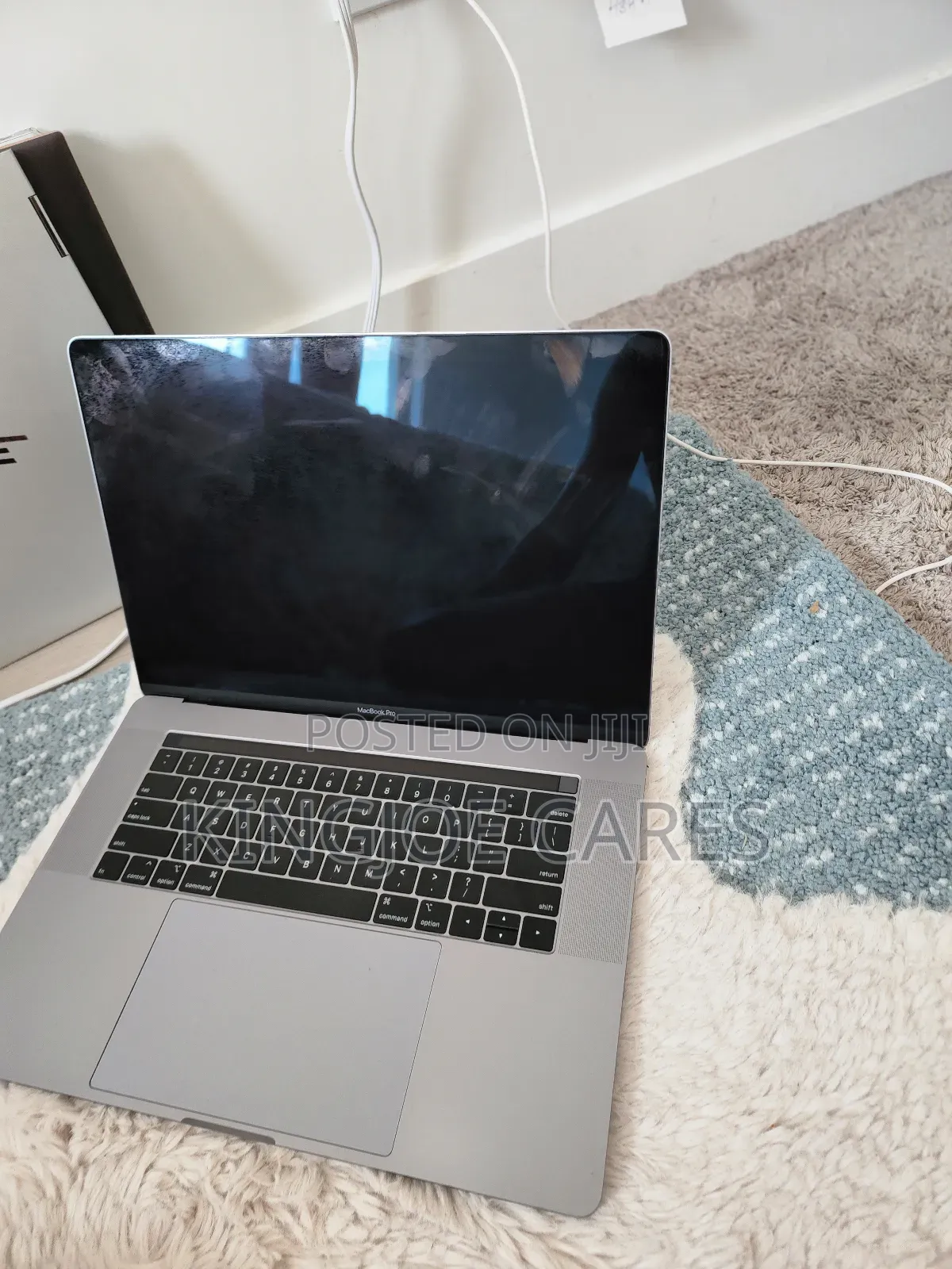 Laptop Apple MacBook Pro 2019 16GB Intel Core i7 SSD 512GB