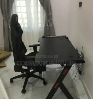 A Set of Gaming Table With Lead Lights Remote Control