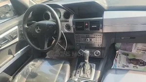 Mercedes-Benz GLK-Class 2010 Gray