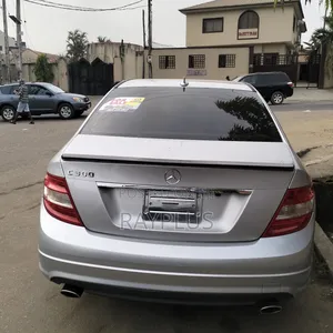Mercedes-Benz C300 Luxury 4Matic Sedan AWD (3.0L 6cyl 7A) 2011 Silver
