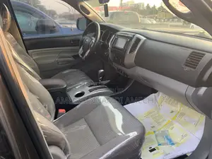 Toyota Tacoma 2015 Gray