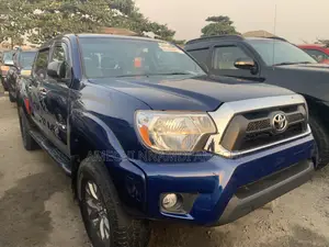 Toyota Tacoma 2015 Blue