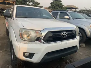 Toyota Tacoma 2014 White