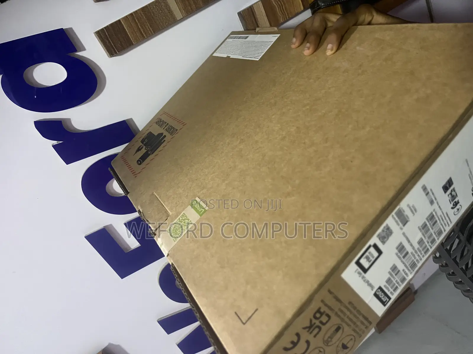 New Laptop Lenovo Thinkpad P14s 16GB Intel Core I7 SSD 512GB