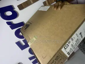 New Laptop Lenovo Thinkpad P14s 16GB Intel Core I7 SSD 512GB