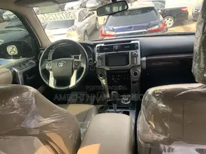 Toyota 4-Runner Limited 4x4 2018 Black
