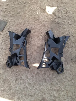 Head Lamp Hanger GLE 166