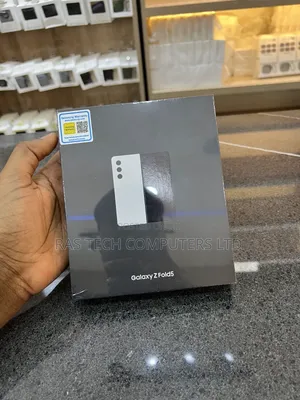 New Samsung Galaxy Z Fold 5 256 GB Black