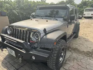 Jeep Wrangler Sahara 4x4 2017 Gray