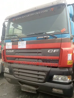 Daf 85 2004 Red