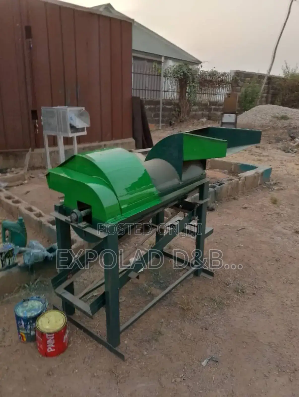 Corn Dehusking Thrasher/Sheller