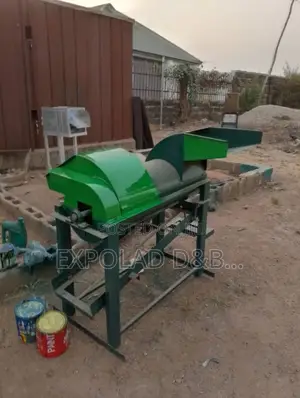 Corn Dehusking Thrasher/Sheller