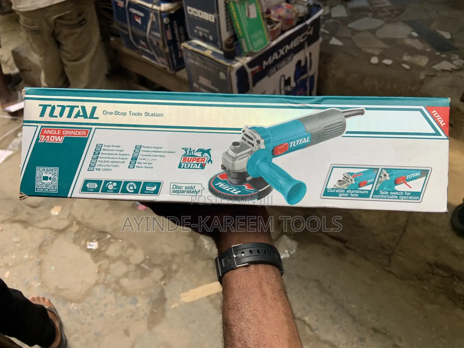 4 1/2 Angle Grinder 710 (Total)