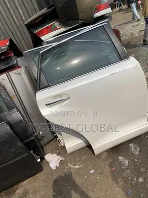 Toyota Venza Complete Door 2015