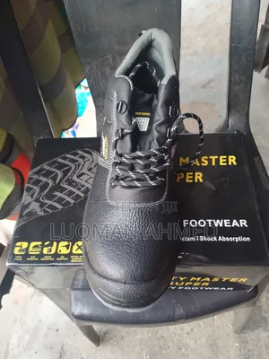 Safety Master Boot