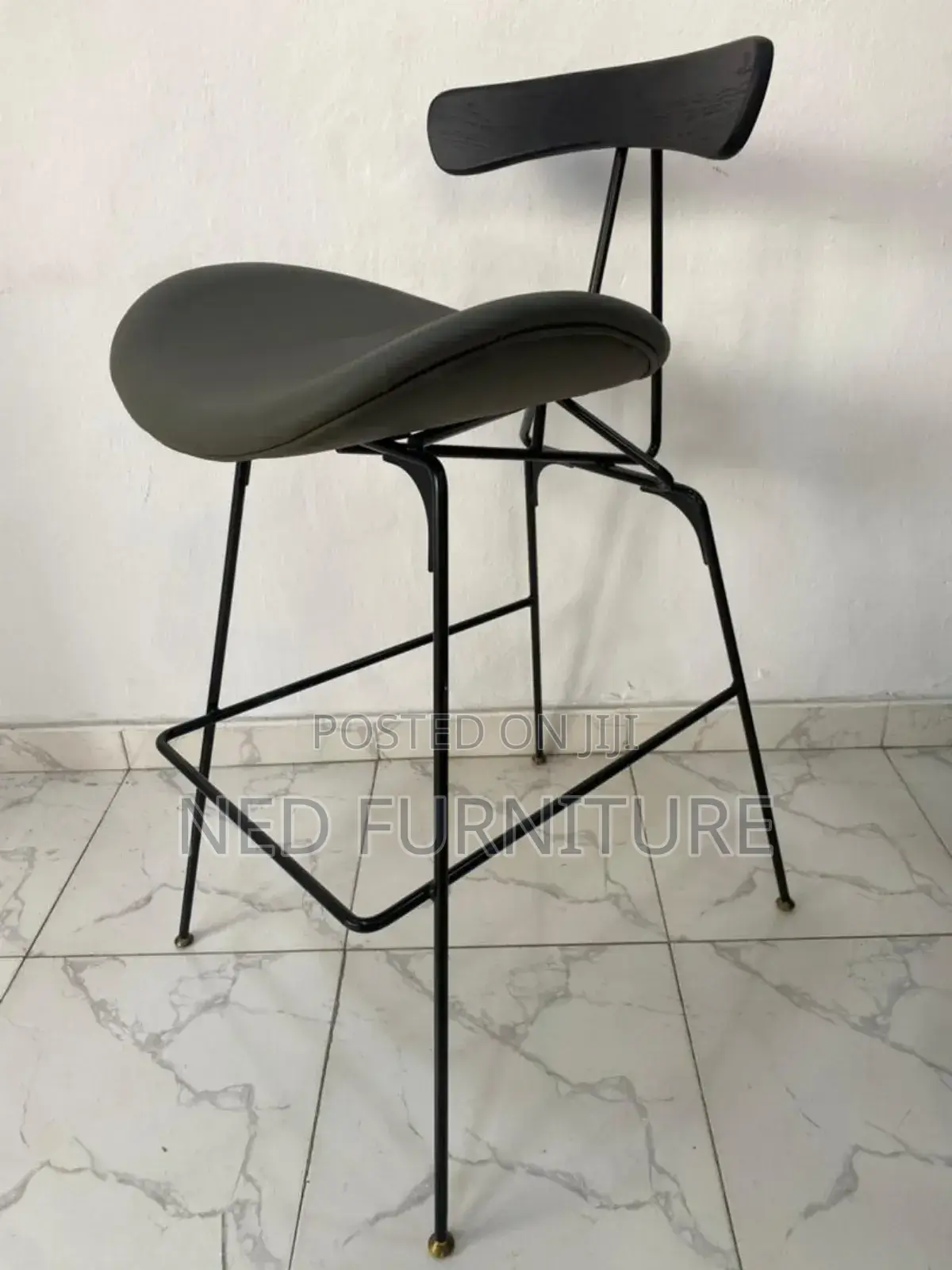 Quality Bar Stool