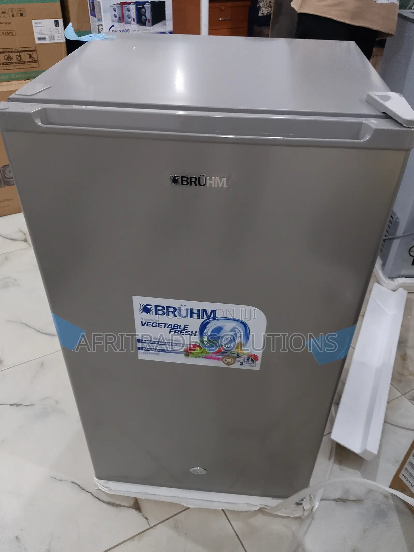 Noiseless Bruhm 93L Refrigerator