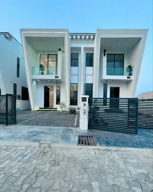 4bdrm Duplex in Lekki for sale