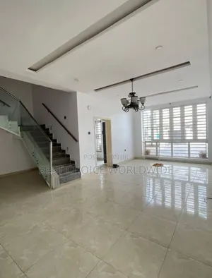 4bdrm Duplex in Carlton Gate Estate, Akobo for sale