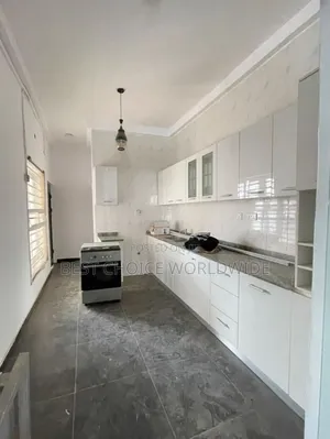 4bdrm Duplex in Carlton Gate Estate, Akobo for sale