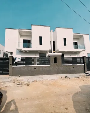 4bdrm Duplex in Lekki for sale