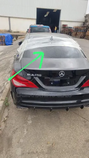 Mercedes Cla250 2014 Back Glass Available We Deliver