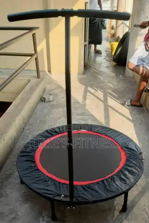 Photo - Trampoline