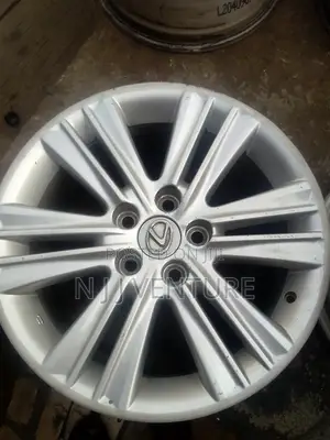 17rim for Lexus