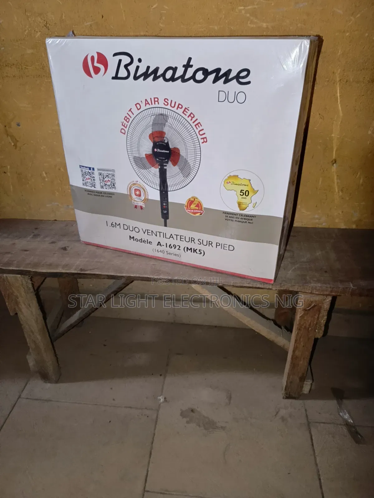 6 Blades Standing Fan