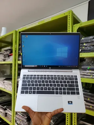 Laptop HP ProBook 445 G9 8GB AMD Ryzen 5 SSD 256GB