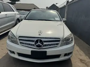 Mercedes-Benz C300 2011 White