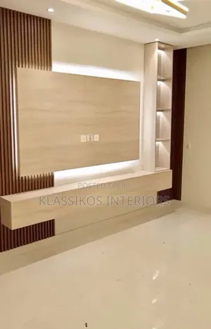 Highly Recommended Diamond Tv Console) (With Free Component)