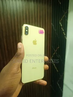 Apple iPhone XS Max 64 GB Gold