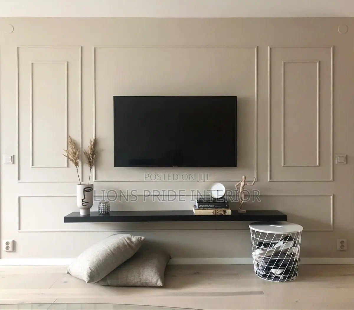 Decorative Wall Cornice