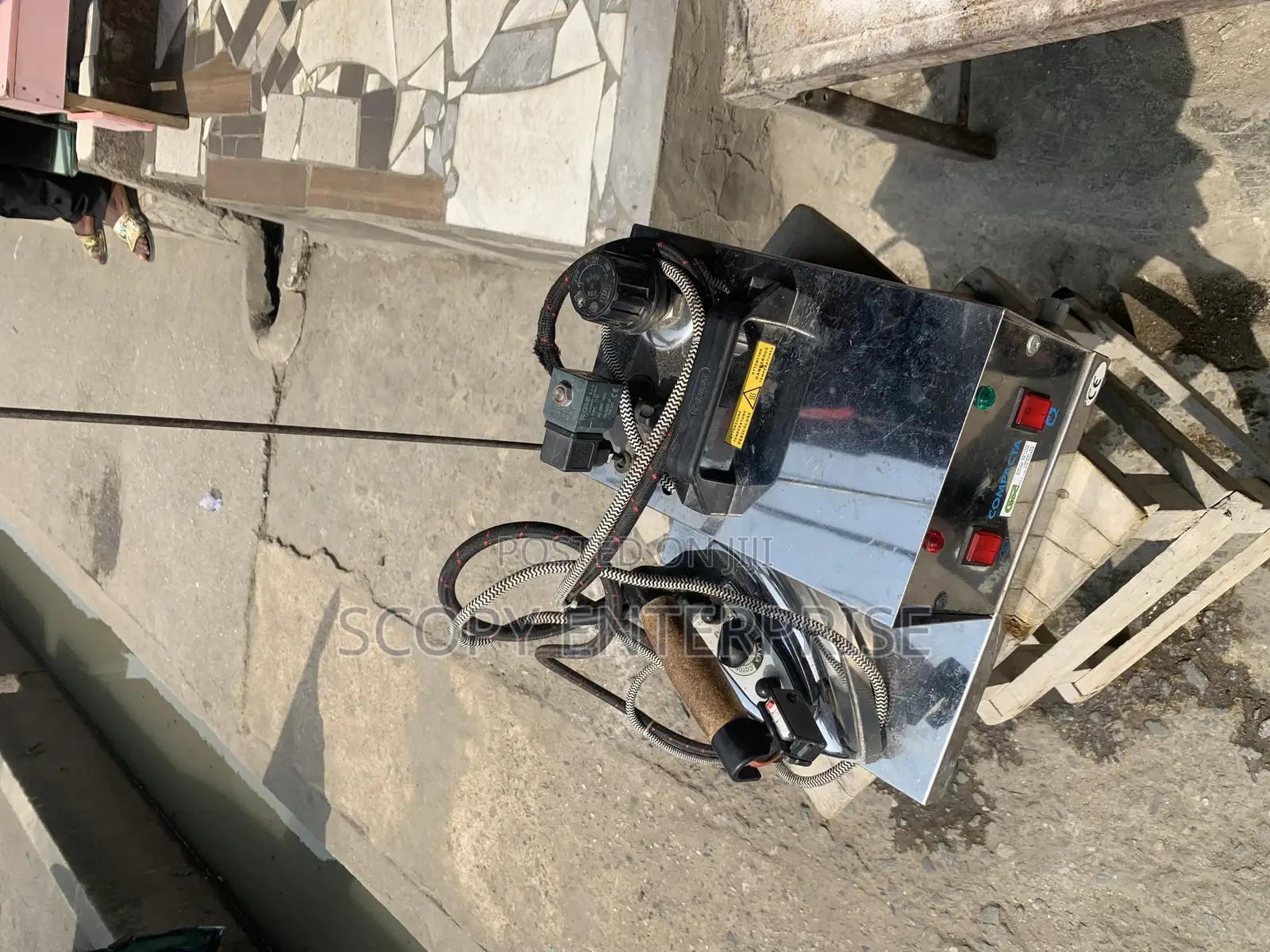 Industrial Steam Irons