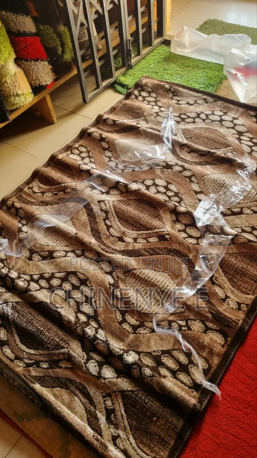 Foreign Center Rug Turkey Made 4x6