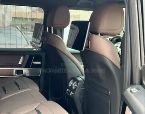 New Mercedes-Benz G-Class 2025 Black
