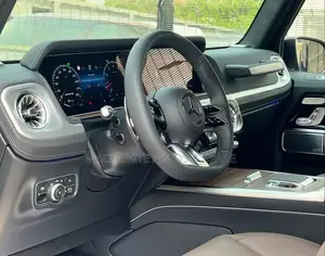 New Mercedes-Benz G-Class 2025 Black
