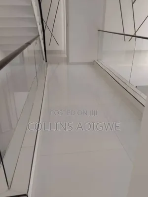 5bdrm Duplex in Secured, Idado for sale